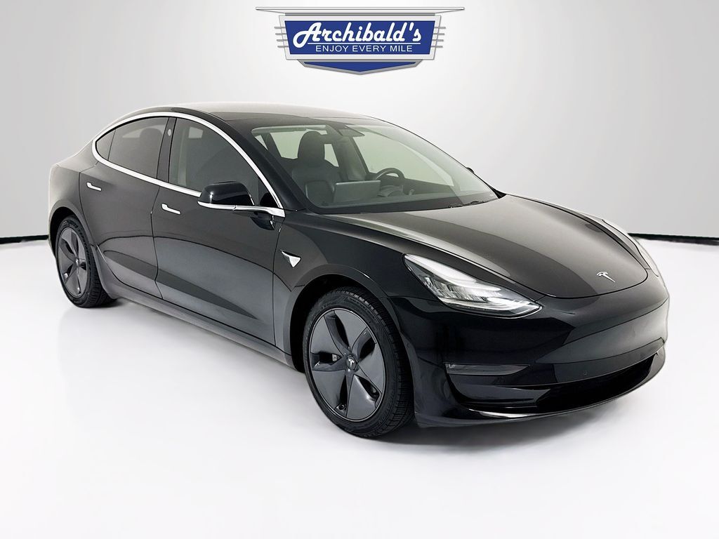 2020 Tesla Model 3 Long Range photo 7