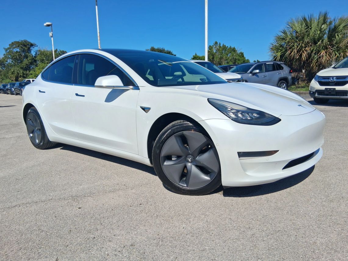 2019 Tesla Model 3 Long Range Sedan 4D