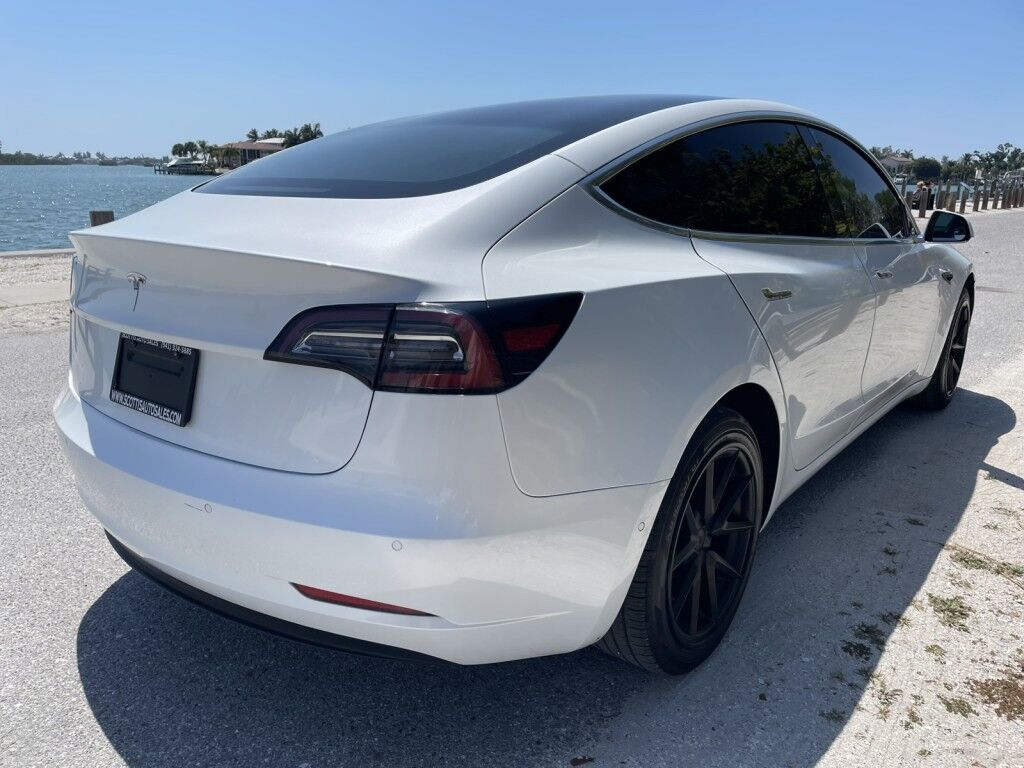 2019 Tesla Model 3 MID RANGE~LOW MILES~ONLINE FINANCE AND SHIPPING AVAILABLE!!! Sarasota FL