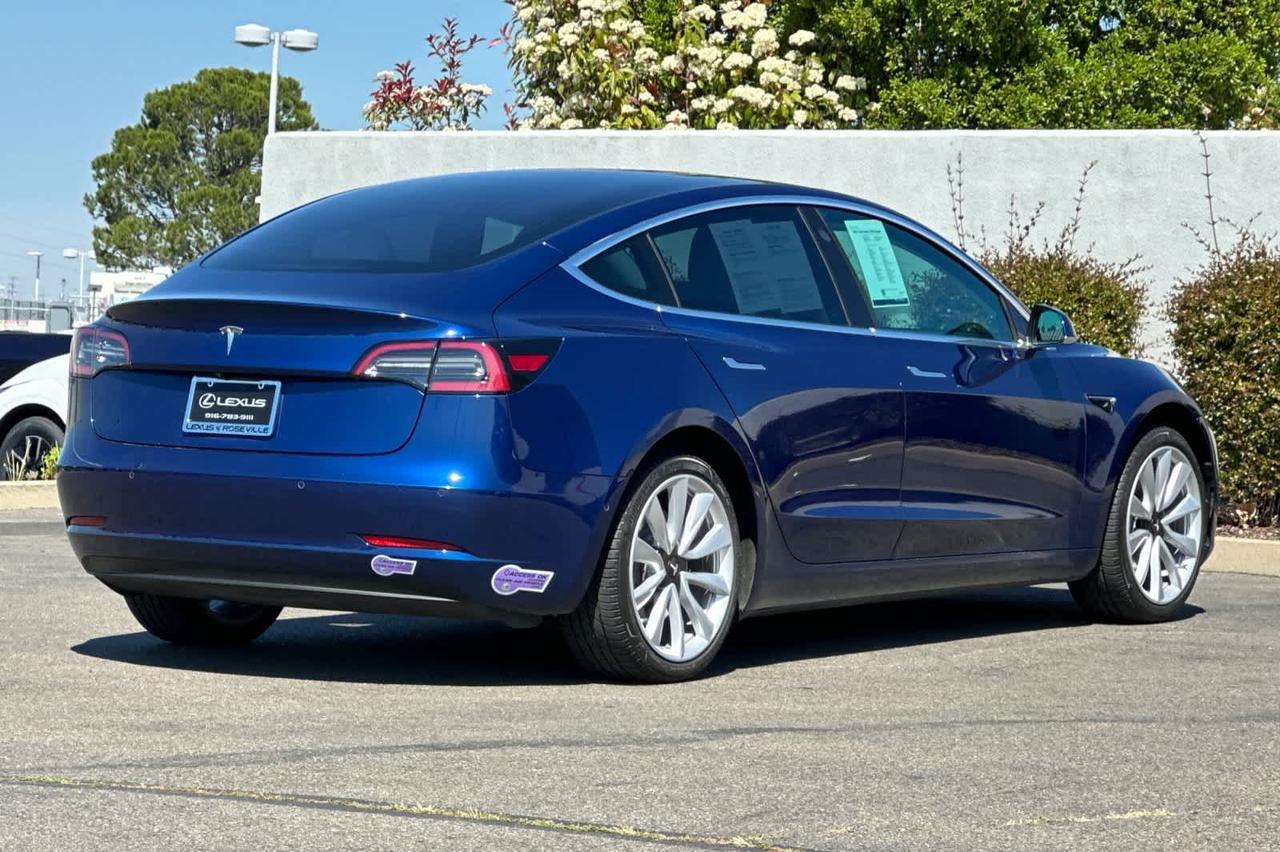 2019 Tesla Model 3 Mid Range