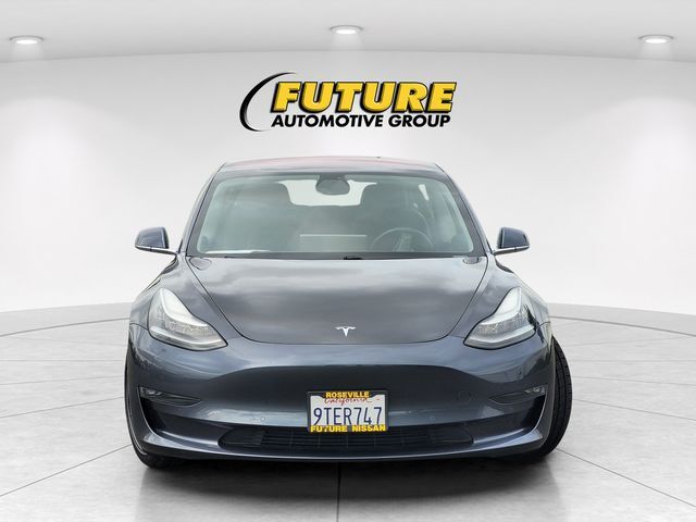 2019 Tesla Model 3 Mid Range