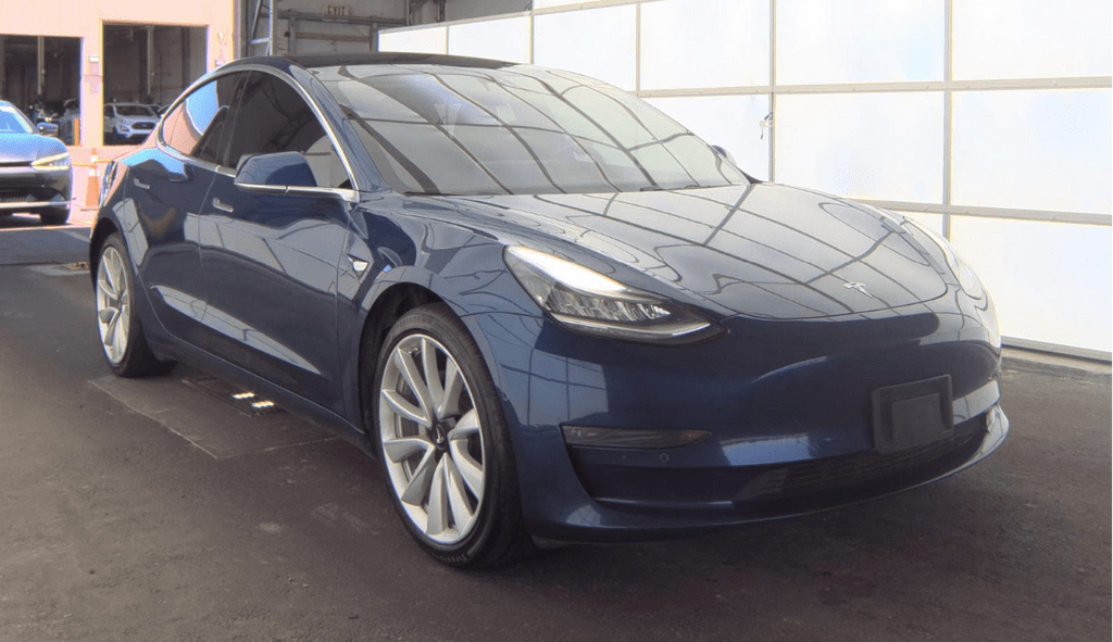 2019 Tesla Model 3 Performance