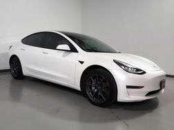 2019_Tesla_Model 3 Standard Range Plus_*AUTOPILOT, NAVIGATION, SAFETY ALERTS, ADAPTIVE CRUISE, SURROUND VIEW CAMERAS, PANORAMA GLASS ROOF, HEATED SEATS, BLUETOOTH_ Round Rock TX