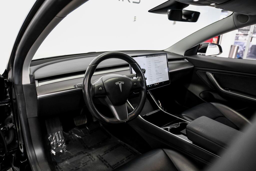 2019 Tesla Model 3 Standard Range Plus