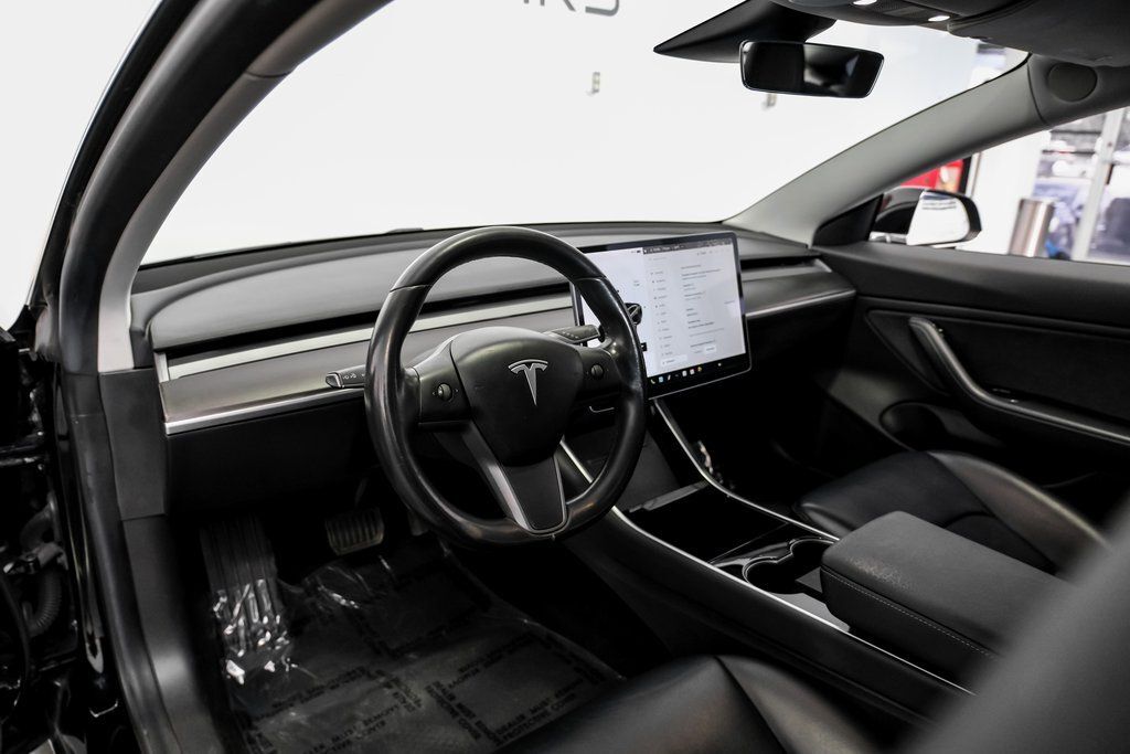 2019 Tesla Model 3 Standard Range Plus
