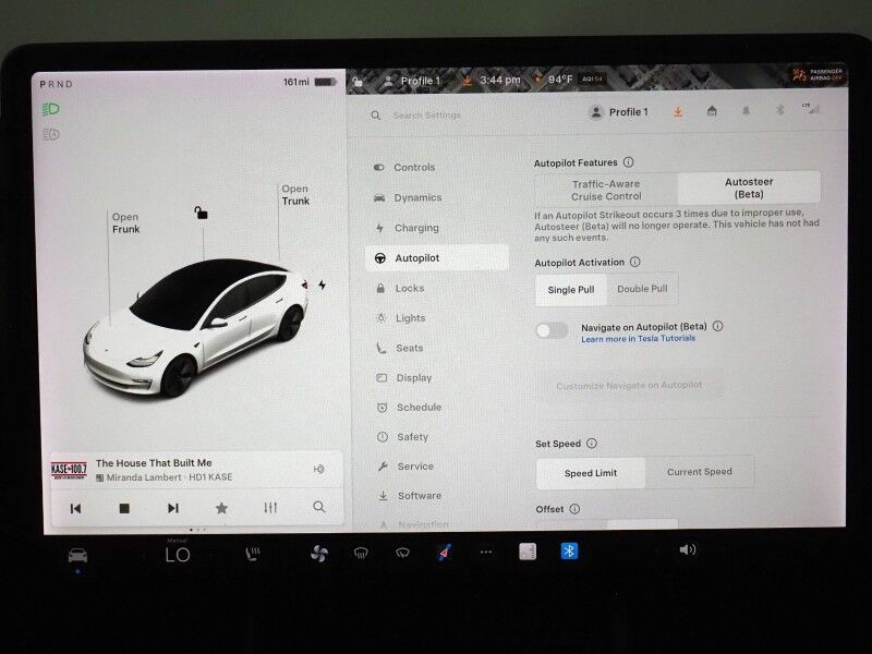 2019 Tesla Model 3 Standard Range Plus *ENHANCED AUTOPILOT, NAVIGATION, SAFETY ALERTS, ADAPTIVE CRUISE, SURROUND VIEW CAMERAS, PANORAMA GLASS ROOF, HEATED SEATS, BLUETOOTH Round Rock TX
