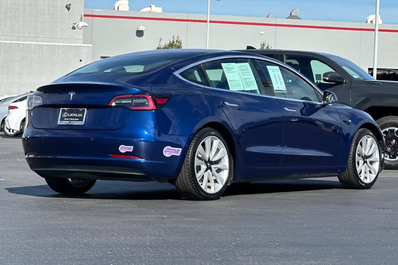 2019 Tesla Model 3 Standard Range Plus