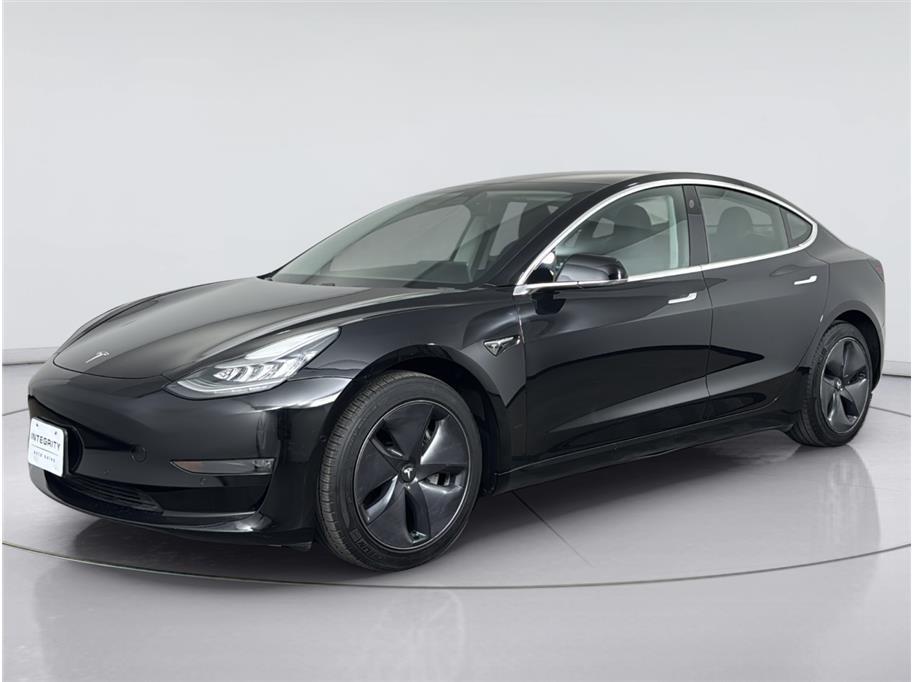 2019 Tesla Model 3 Standard Range Plus Sedan 4D