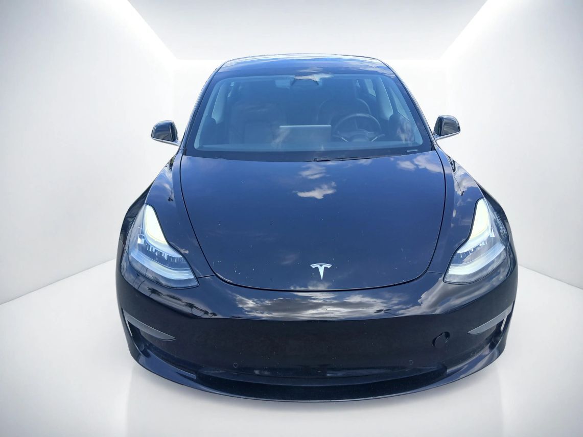 2019 Tesla Model 3 Standard Range Plus Sedan 4D