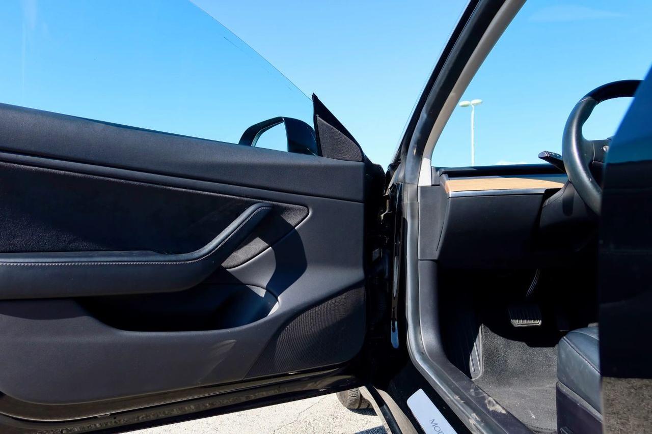 2019 Tesla Model 3 Standard Range Plus Sedan 4D Maitland FL