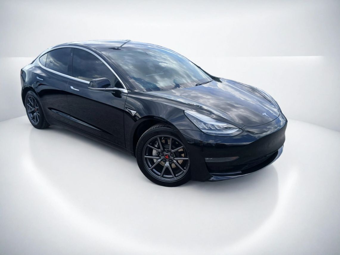 2019 Tesla Model 3 Standard Range Plus Sedan 4D