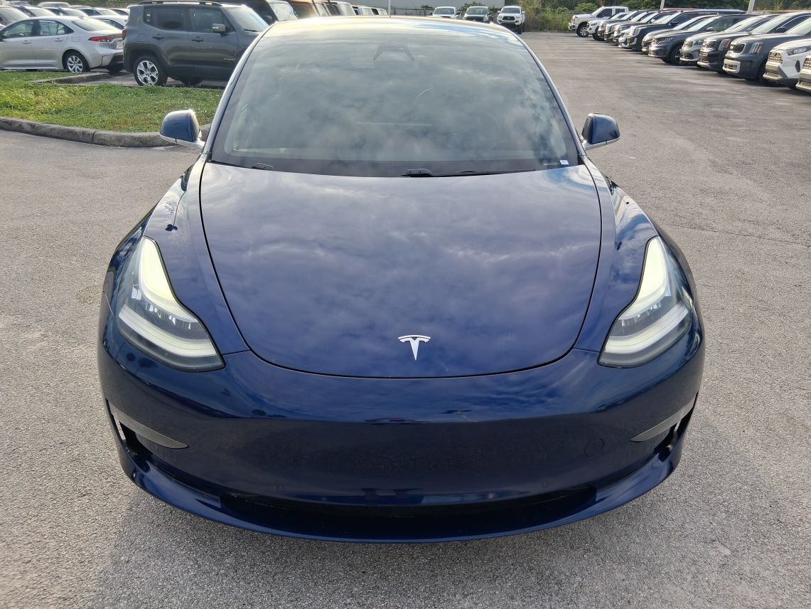 2019 Tesla Model 3 Standard Range Plus Sedan 4D