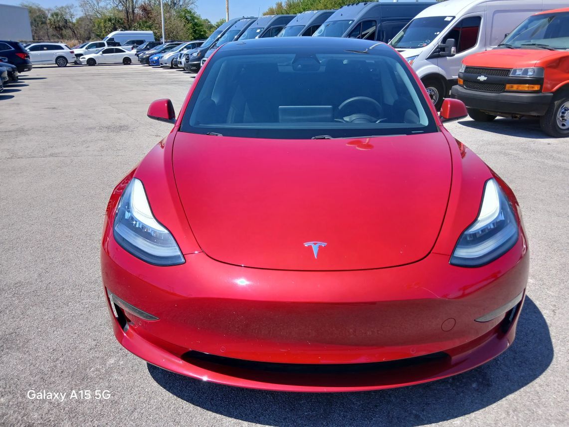 2019 Tesla Model 3 Standard Range Plus Sedan 4D