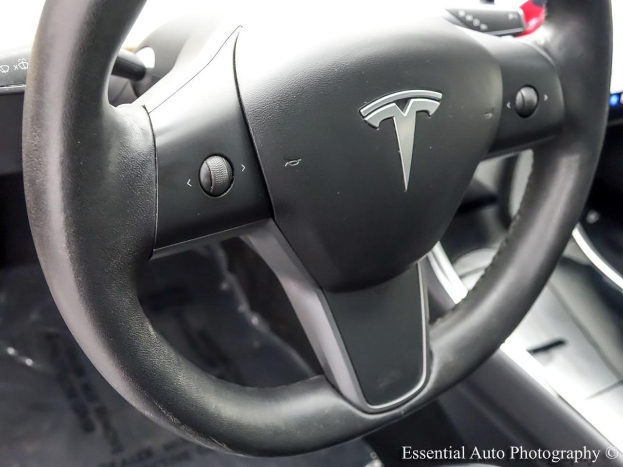 2019 Tesla Model 3 Standard Range Plus Willowbrook IL