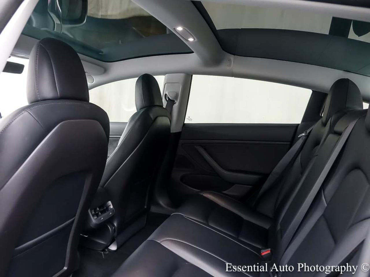 2019 Tesla Model 3 Standard Range Plus Willowbrook IL