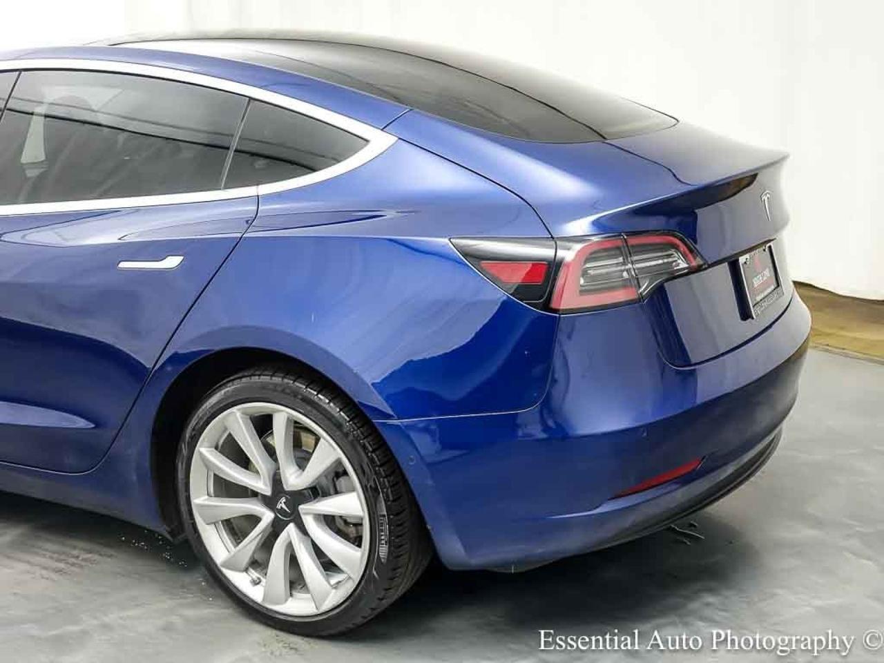 2019 Tesla Model 3 Standard Range Plus Willowbrook IL