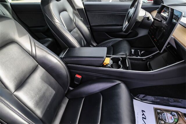 2019 Tesla Model 3 Standard Range Plus Tacoma WA