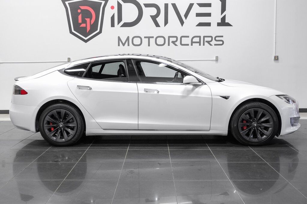 2019 Tesla Model S Performance photo 8