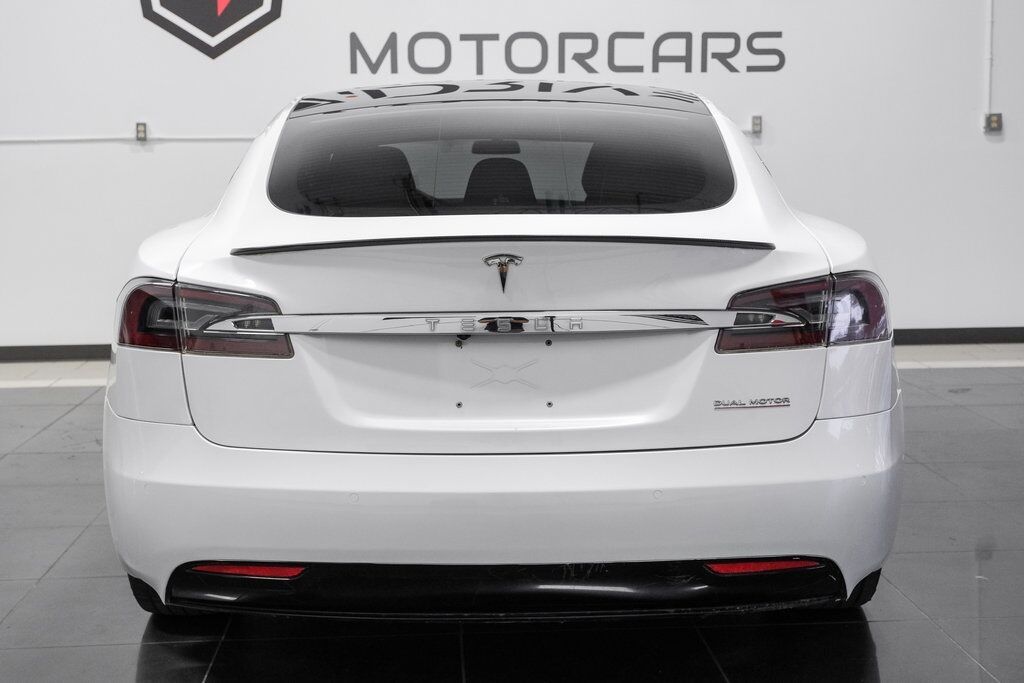 2019 Tesla Model S Performance photo 10