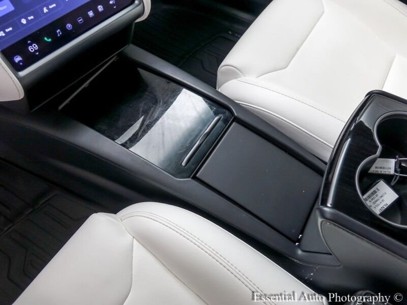 2019 Tesla Model X Long Range PRICE INCLUDES THE $4000 FED EV TAX CREDIT Willowbrook IL