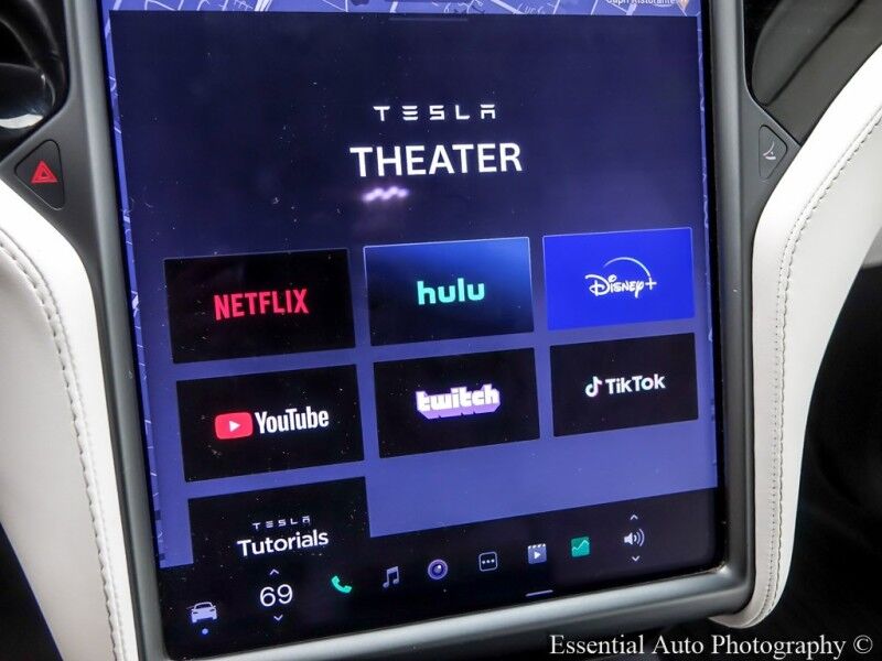 2019 Tesla Model X Long Range PRICE INCLUDES THE $4000 FED EV TAX CREDIT Willowbrook IL