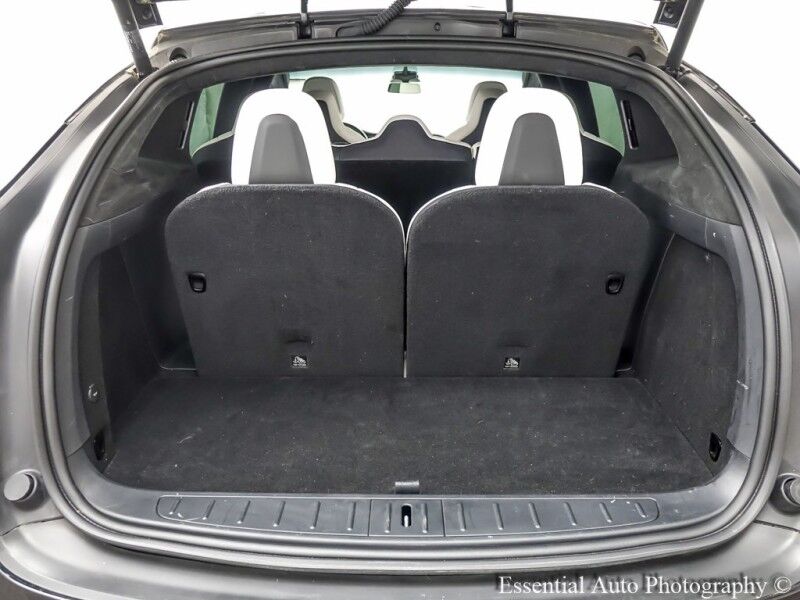 2019 Tesla Model X Long Range PRICE INCLUDES THE $4000 FED EV TAX CREDIT Willowbrook IL