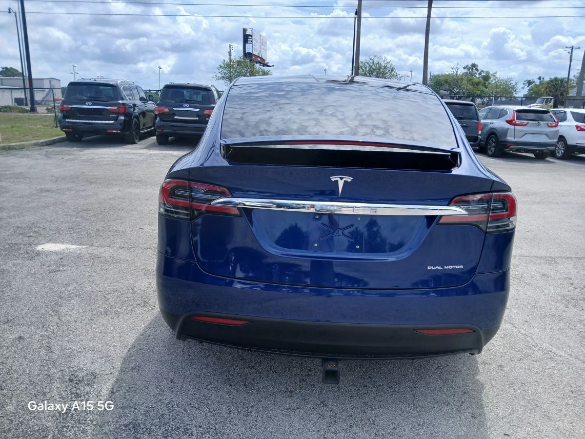 2019 Tesla Model X Long Range Sport Utility 4D
