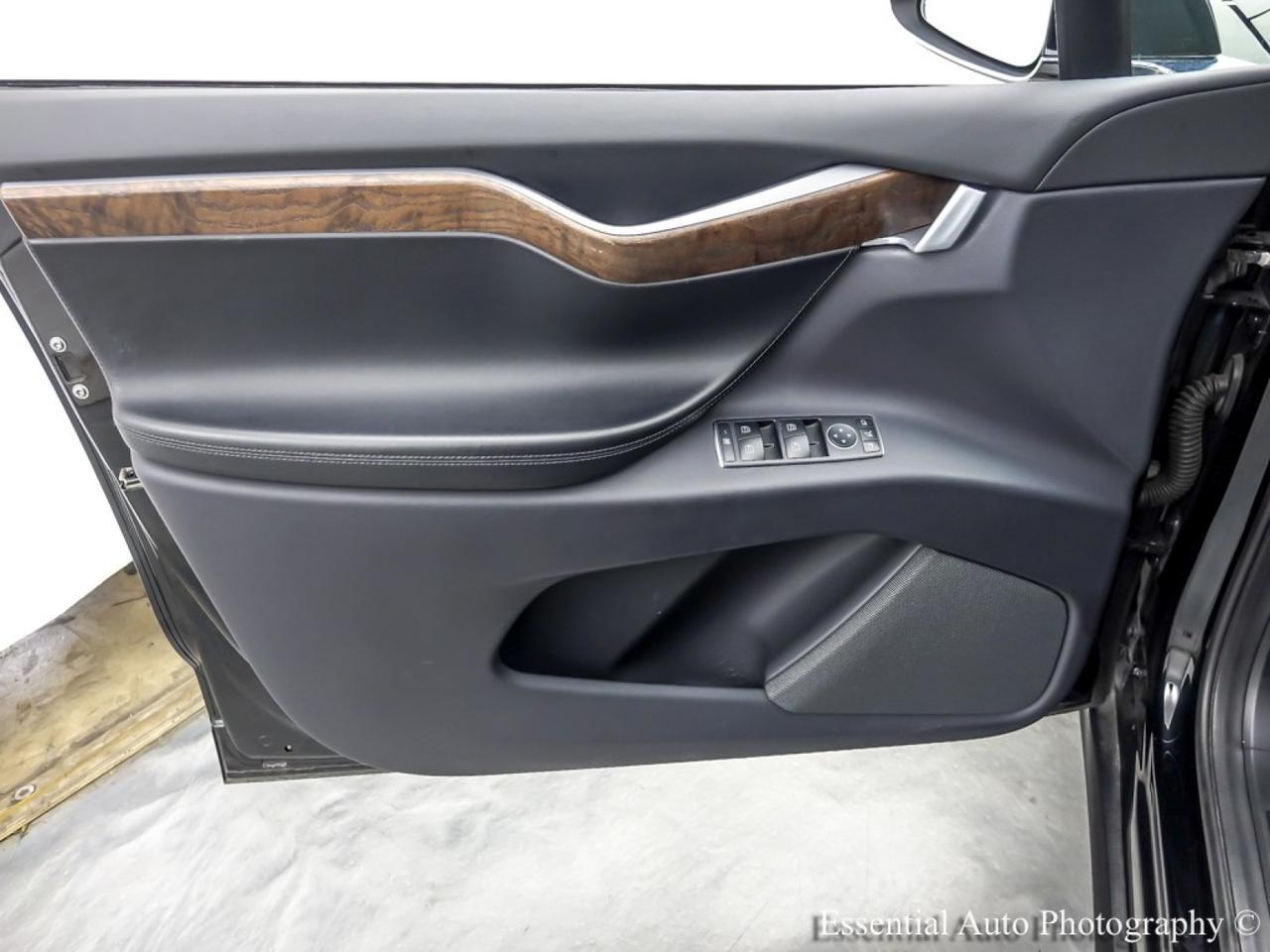 2019 Tesla Model X STANDARD Willowbrook IL