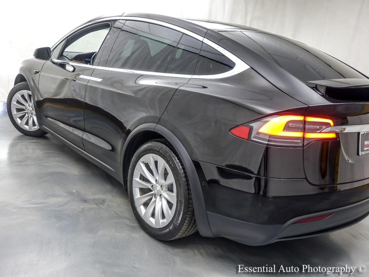 2019 Tesla Model X STANDARD Willowbrook IL
