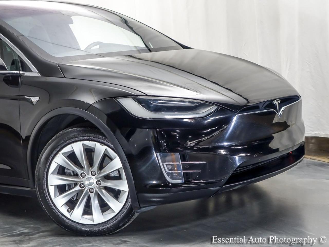 2019 Tesla Model X STANDARD