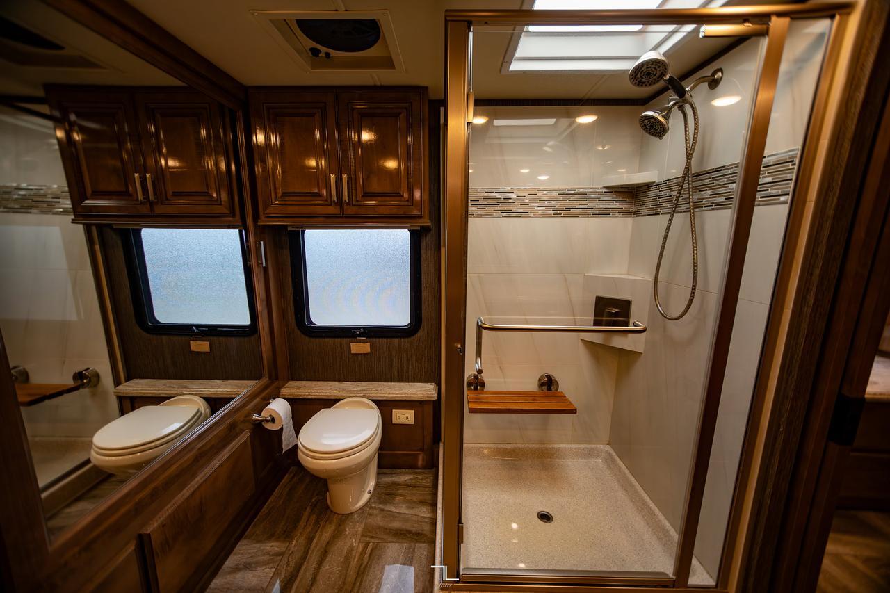 2019 Thor Motor Coach Tuscany 45 MX Class A Motorhome Diesel Red Deer AB