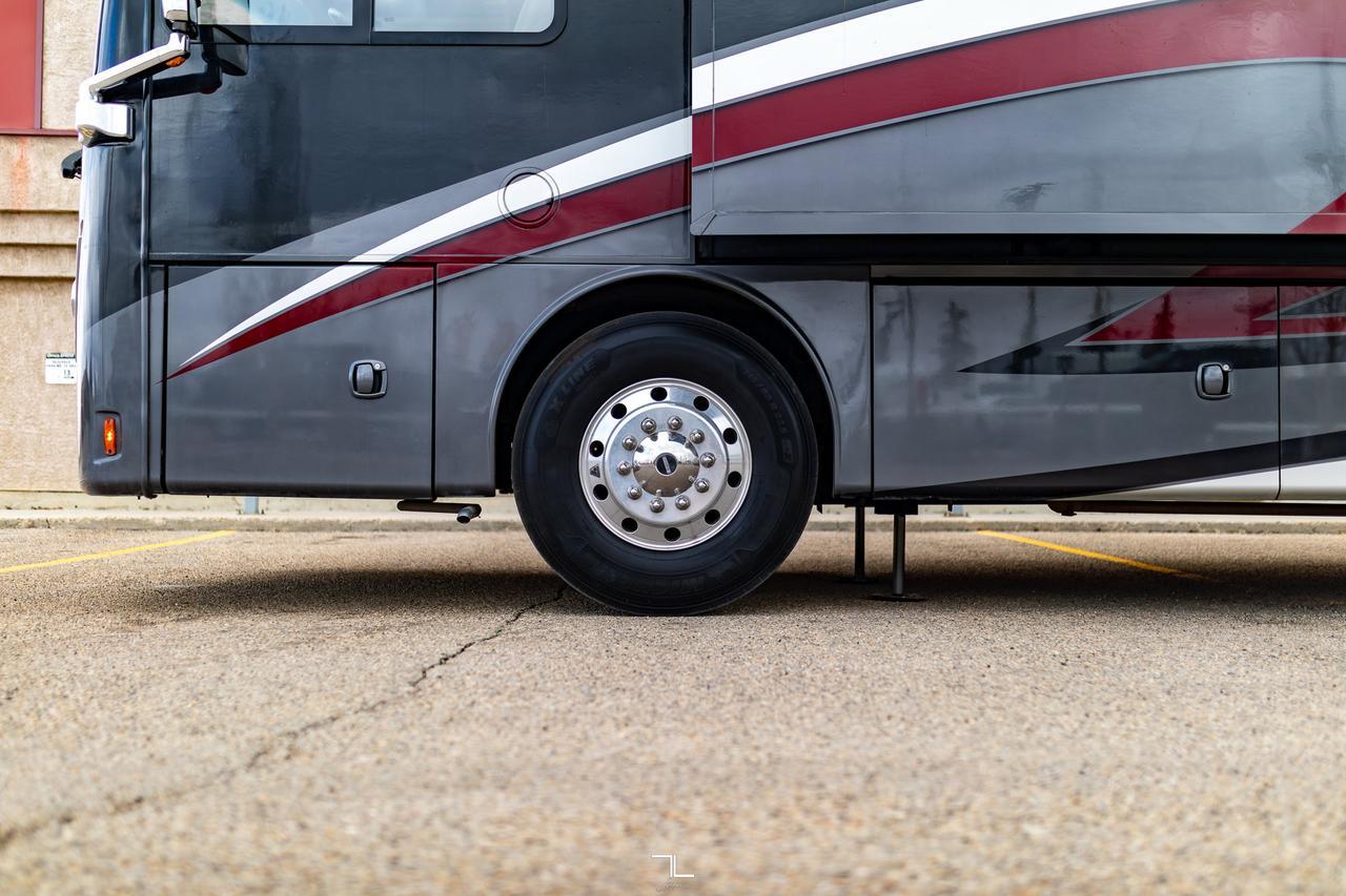 2019 Thor Motor Coach Tuscany 45 MX Class A Motorhome Diesel Red Deer AB