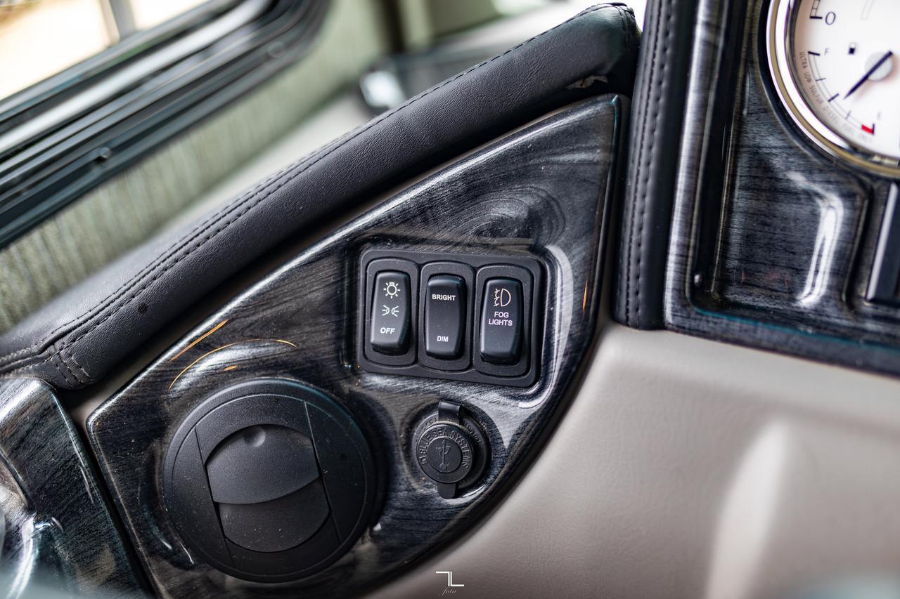 2019 Thor Motor Coach Tuscany 45 MX Class A Motorhome Diesel Red Deer AB