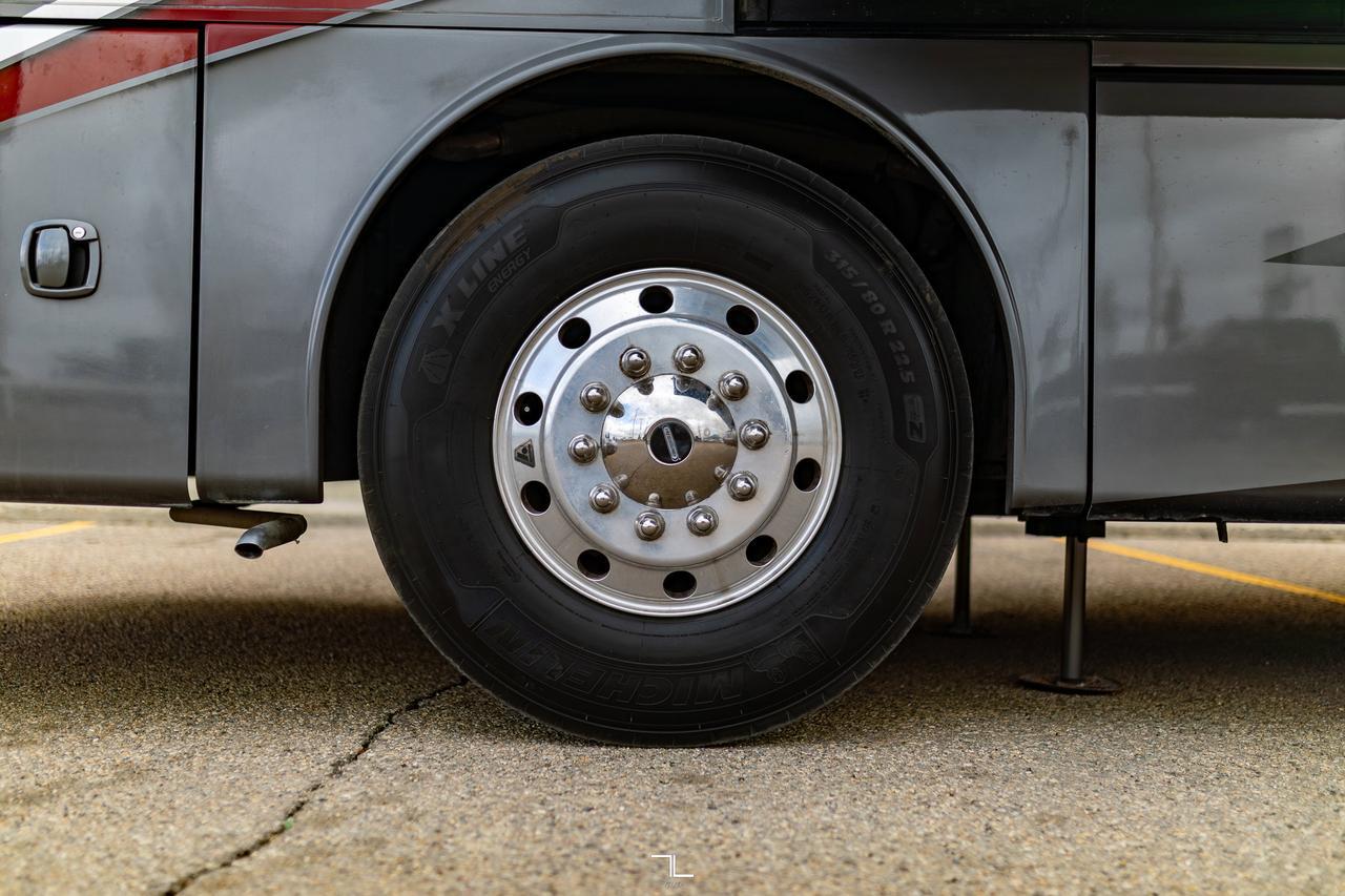 2019 Thor Motor Coach Tuscany 45 MX Class A Motorhome Diesel Red Deer AB