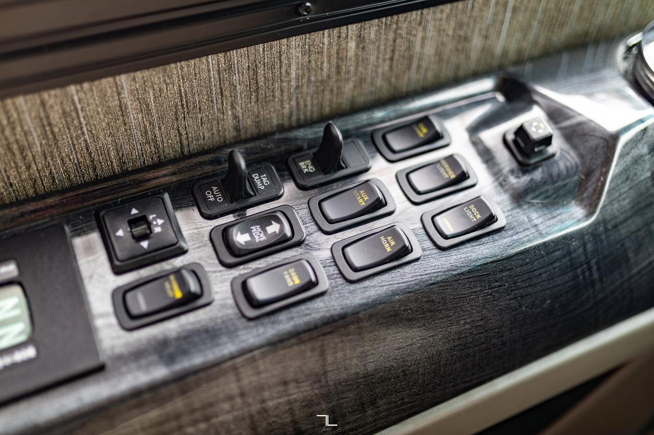 2019 Thor Motor Coach Tuscany 45 MX Class A Motorhome Diesel Red Deer AB