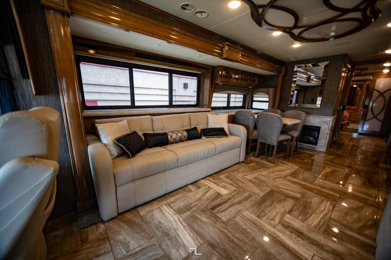 2019 Thor Motor Coach Tuscany 45 MX Class A Motorhome Diesel Red Deer AB