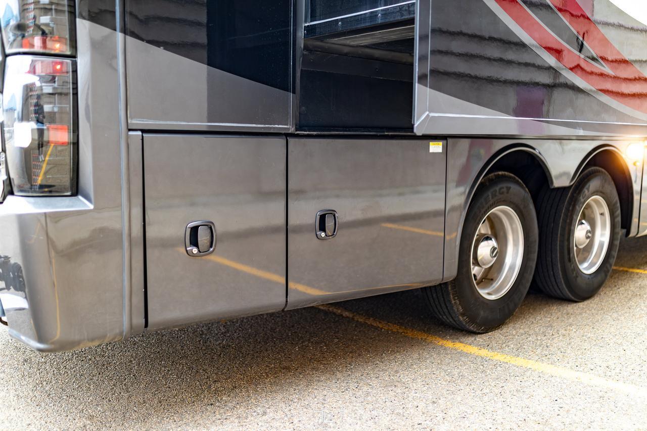 2019 Thor Motor Coach Tuscany 45 MX Class A Motorhome Diesel Red Deer AB