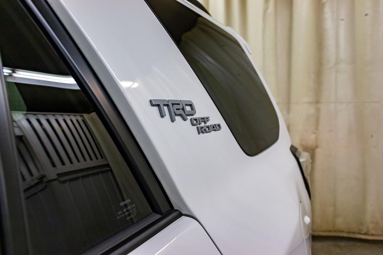 2019 Toyota 4Runner 4x4 SR5 TRD Offroad Leather Roof Nav Red Deer AB