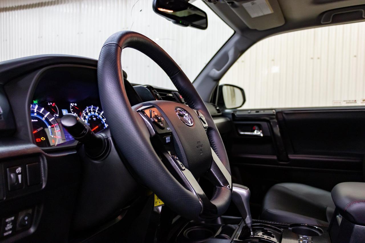 2019 Toyota 4Runner 4x4 SR5 TRD Offroad Leather Roof Nav Red Deer AB