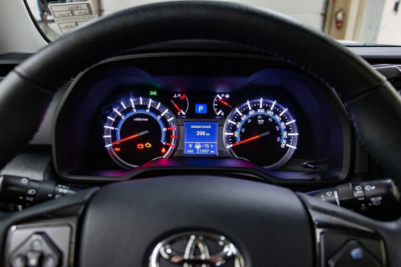 2019 Toyota 4Runner 4x4 SR5 TRD Offroad Leather Roof Nav Red Deer AB