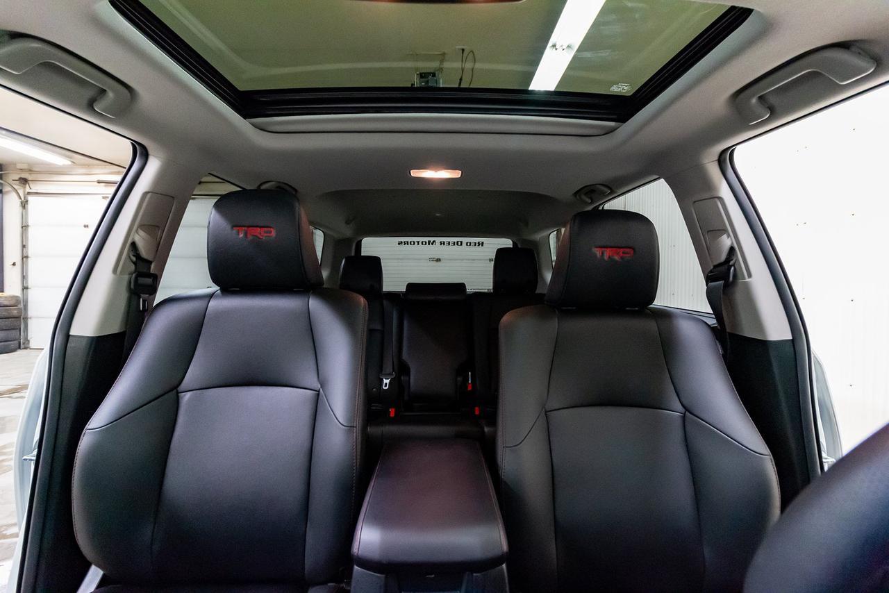 2019 Toyota 4Runner 4x4 SR5 TRD Offroad Leather Roof Nav Red Deer AB