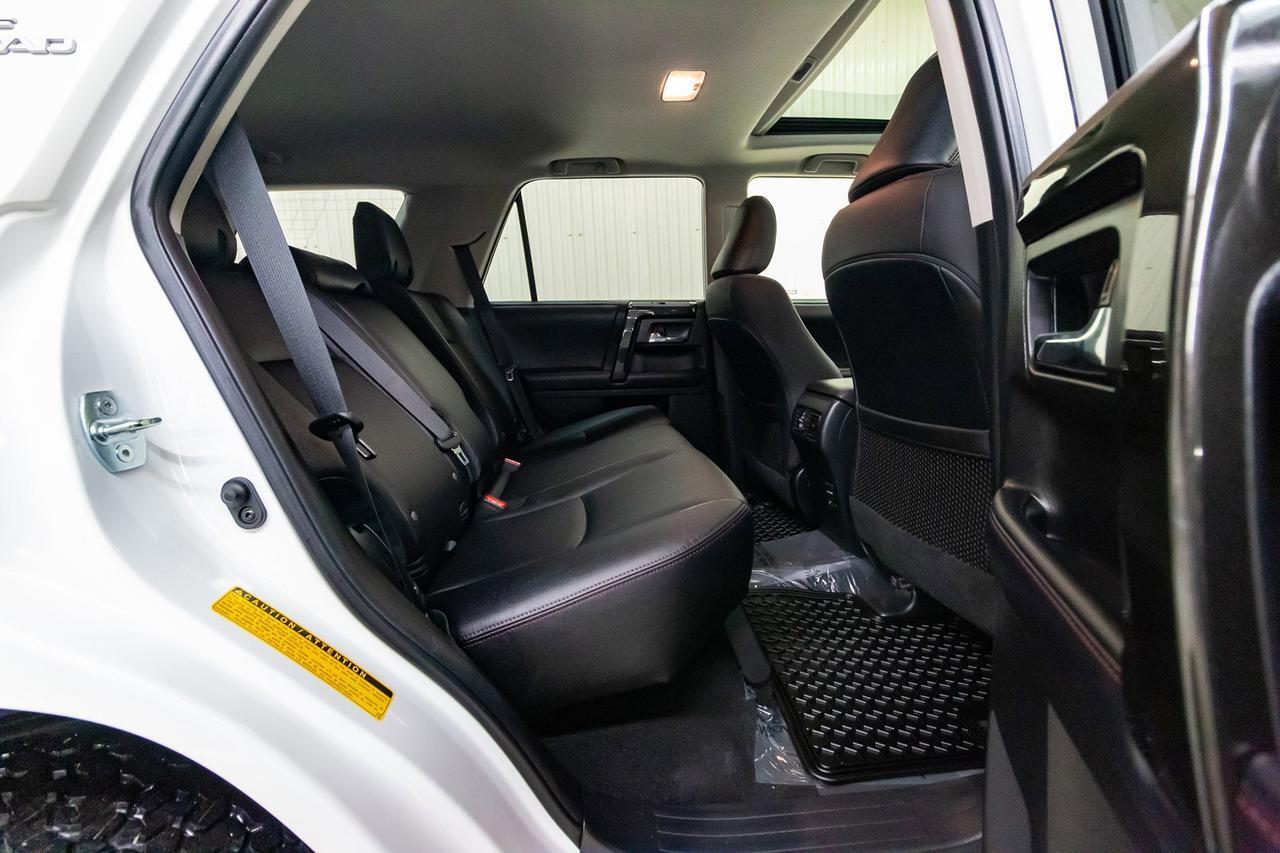 2019 Toyota 4Runner 4x4 SR5 TRD Offroad Leather Roof Nav Red Deer AB