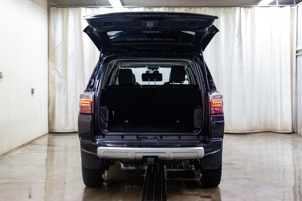 2019 Toyota 4Runner 4x4 TRD Off-Road Leather Roof Nav BCam Red Deer AB