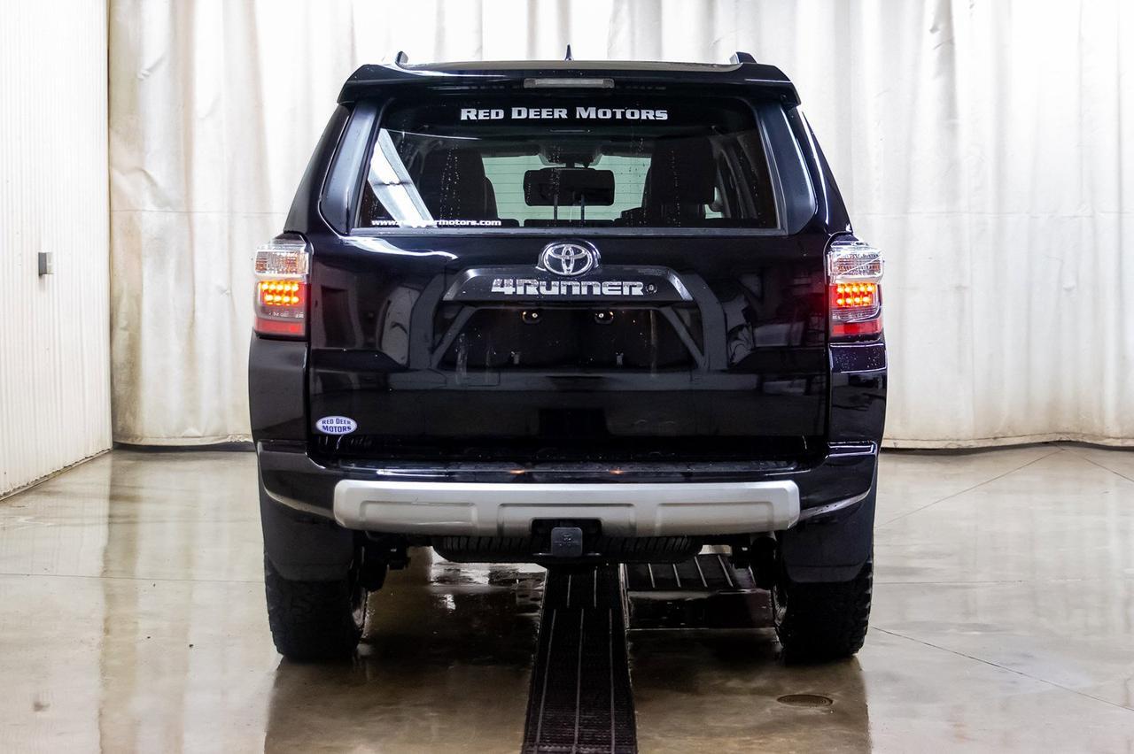 2019 Toyota 4Runner 4x4 TRD Off-Road Leather Roof Nav BCam Red Deer AB