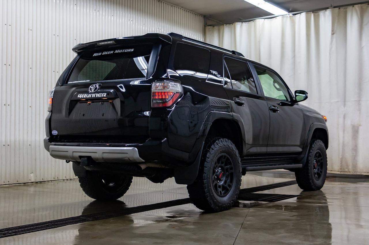 2019 Toyota 4Runner 4x4 TRD Off-Road Leather Roof Nav BCam Red Deer AB