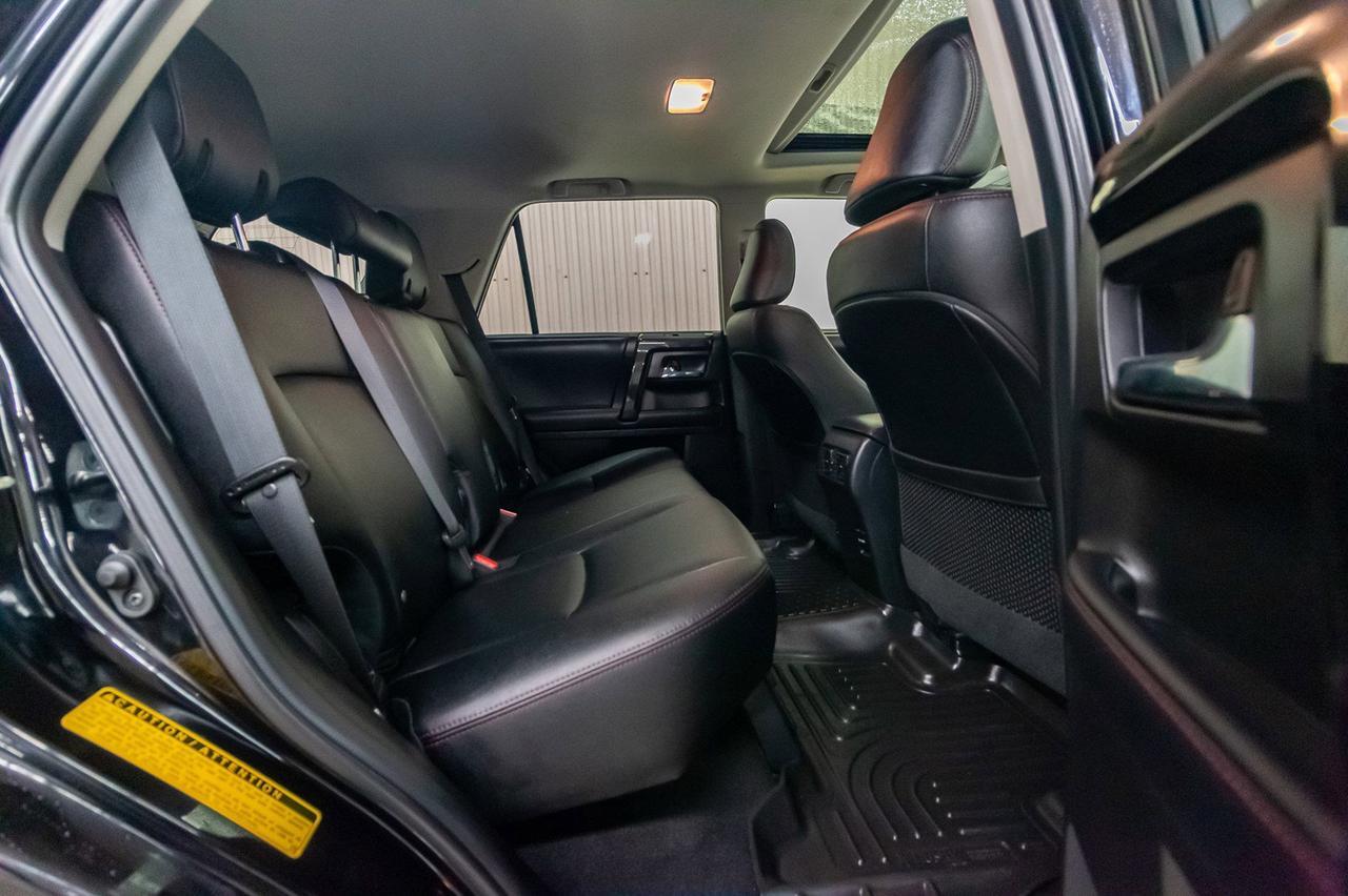 2019 Toyota 4Runner 4x4 TRD Off-Road Leather Roof Nav BCam Red Deer AB