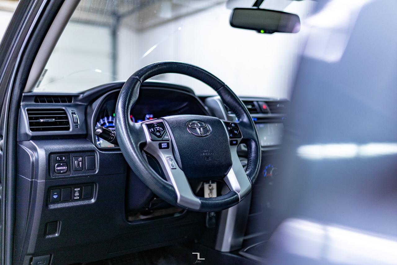 2019 Toyota 4Runner AWD SR5 Premium Leather Roof Nav BCam Red Deer AB