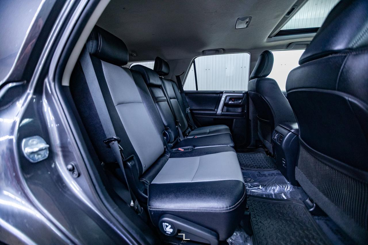 2019 Toyota 4Runner AWD SR5 Premium Leather Roof Nav BCam Red Deer AB