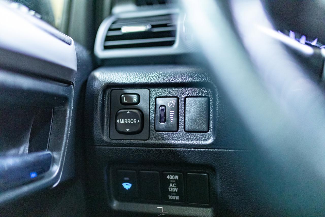 2019 Toyota 4Runner AWD SR5 Premium Leather Roof Nav BCam Red Deer AB