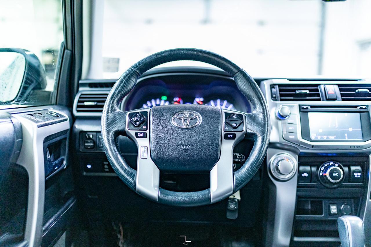 2019 Toyota 4Runner AWD SR5 Premium Leather Roof Nav BCam Red Deer AB